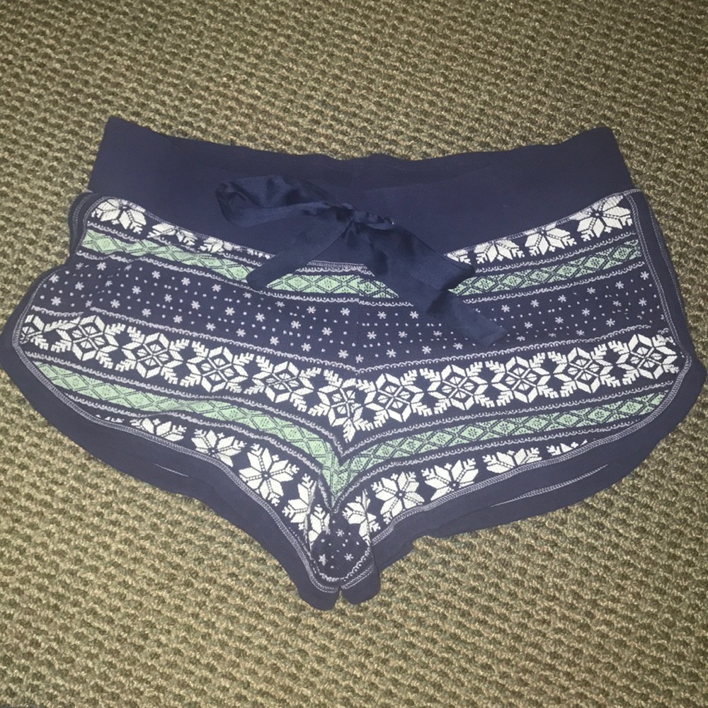 Victoria Secret pajama bottoms - size medium
